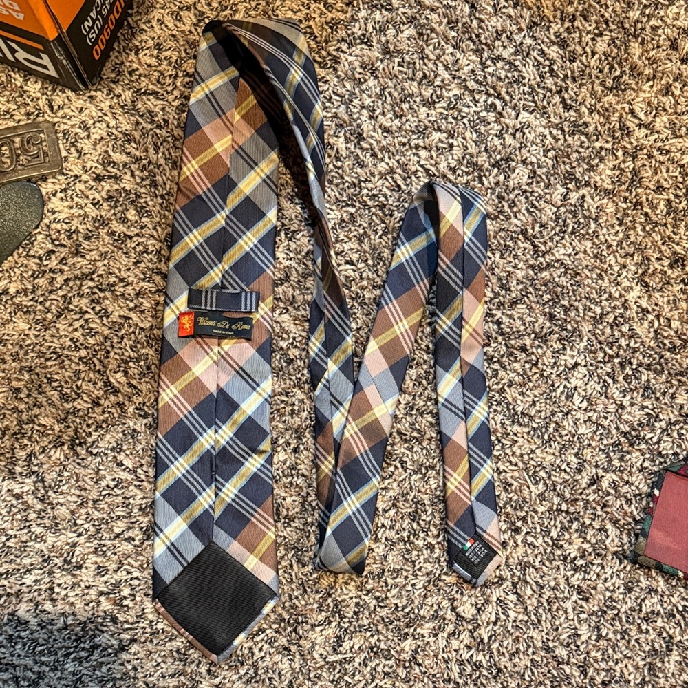 Plaid Silk Tie in Brown and Blue - Classic Men's Accessory Made in Italy
